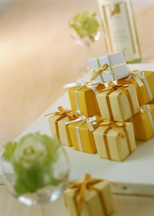 ラウンジリザードなど人気ブランドの通販サイト